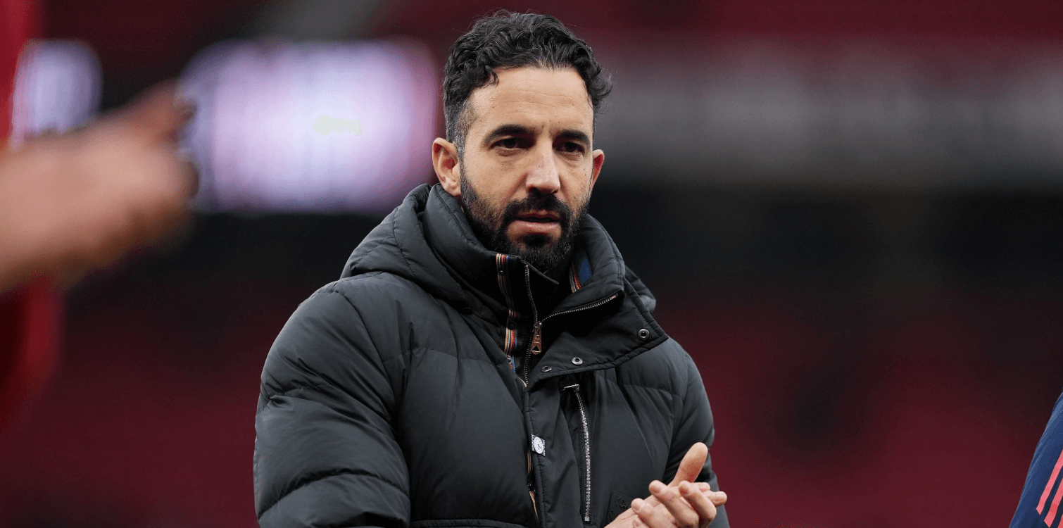 أمورين: محبط وغاضب؛ مانشستر يونايتد لا يمكنه خسارة الكرات الثانية أو منح ركلات الزاوية بهذه الطريقة