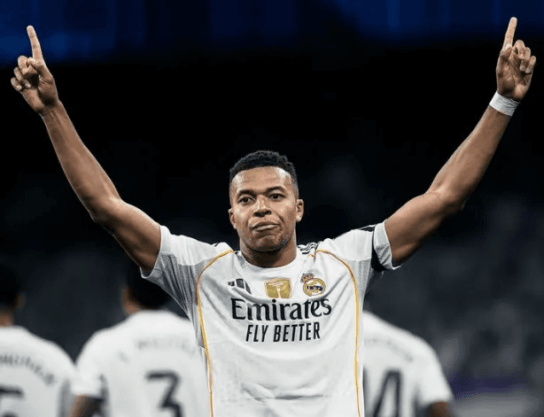 Injury Mystery Bombshell! Real Madrid Seethe At Mbappé’s Injury Handling – He’s Prioritising The World Cup Over The Club, Arbeloa Left Completely Clueless!